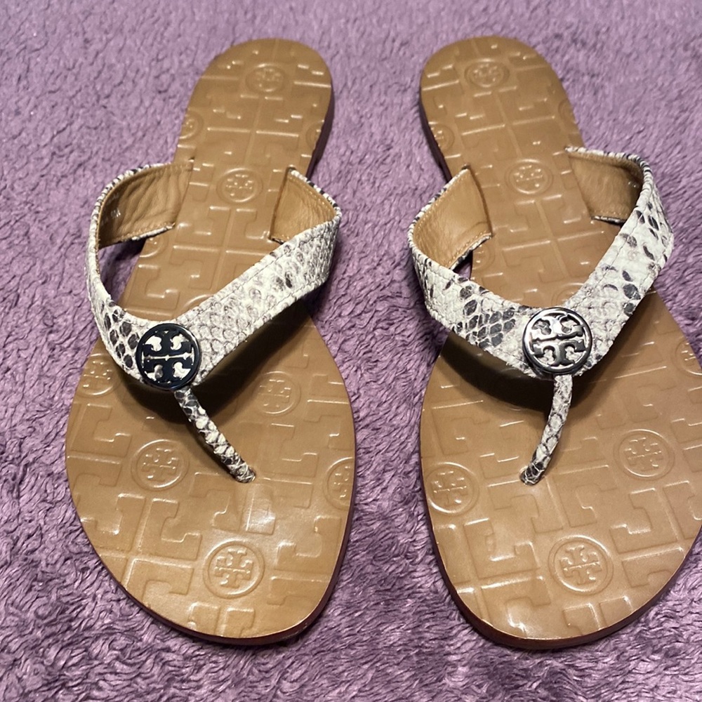 Tory Burch Thora 2- Sueded Roccia Print